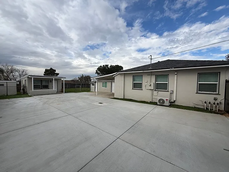 1032 California St — Photo 36