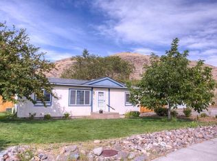 4098 Bluerock Dr NE, East Wenatchee, WA