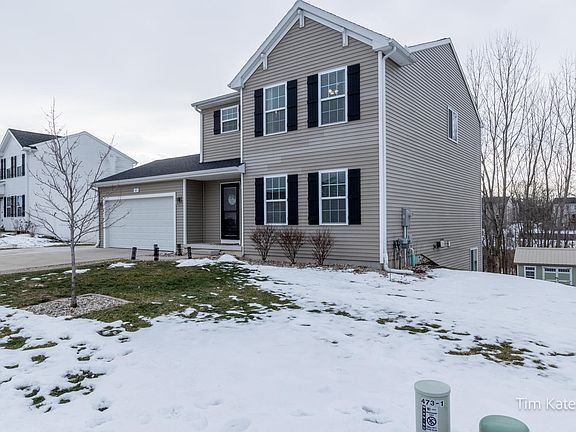 2nd image of 461 Oak Hill Ct