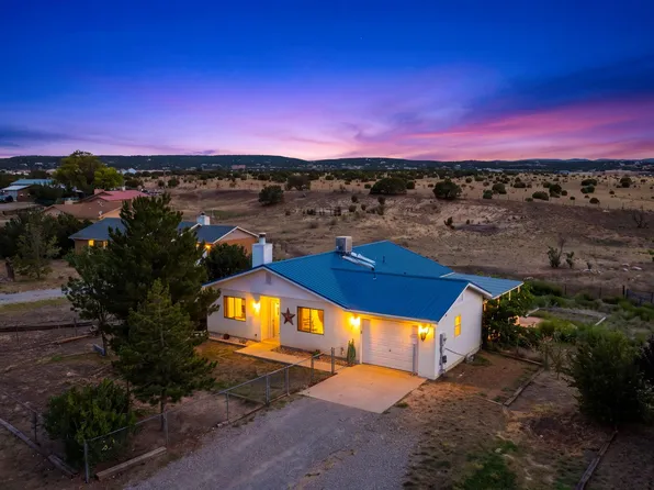 3 Scott Rd, Edgewood, NM 87015