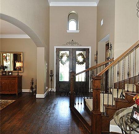 2nd image of 17515 Fisher Grove Ln
