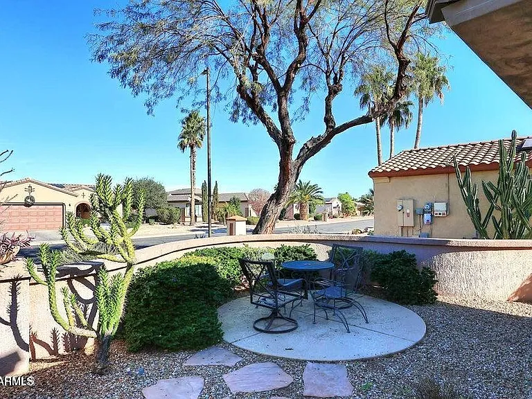 17547 W Calistoga Dr — Photo 43