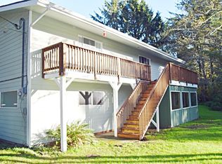 527 Leitha Ct SE, Ocean Shores, WA 98569