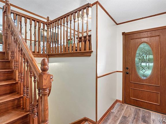 2nd image of 15740 Ruby Ln