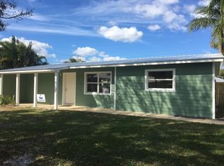 1907 SE Monroe St, Stuart, FL 34997