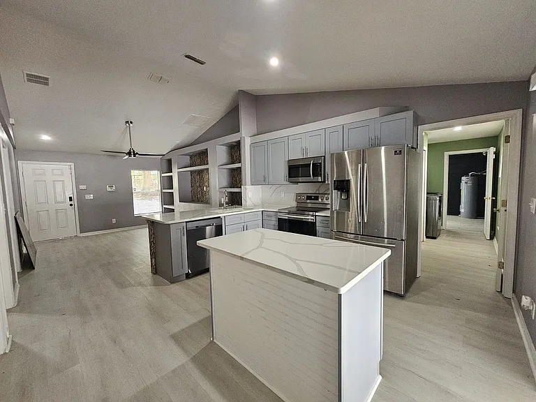 622 Brooke Ct — Photo 6