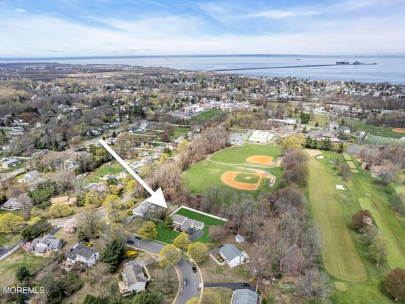 4th image of 4 Koosman Drive