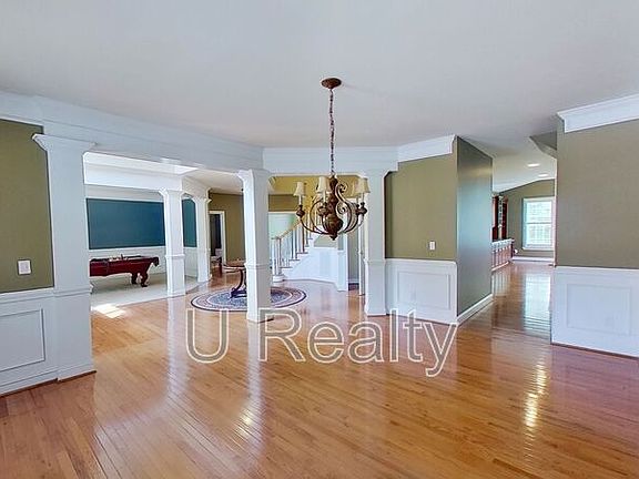 4th image of 3209 Blackburn Dr