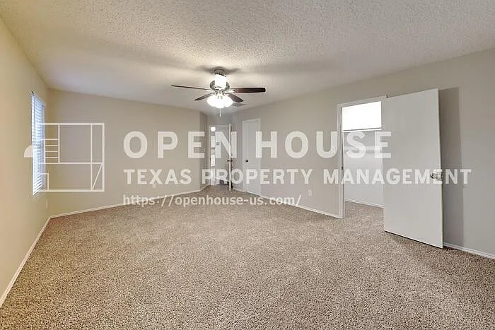 4519 Willow Way Dr — Photo 9