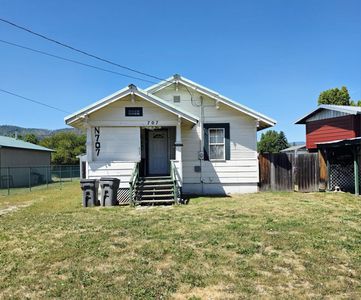 707 N 4th St W, Chewelah, WA, 99109