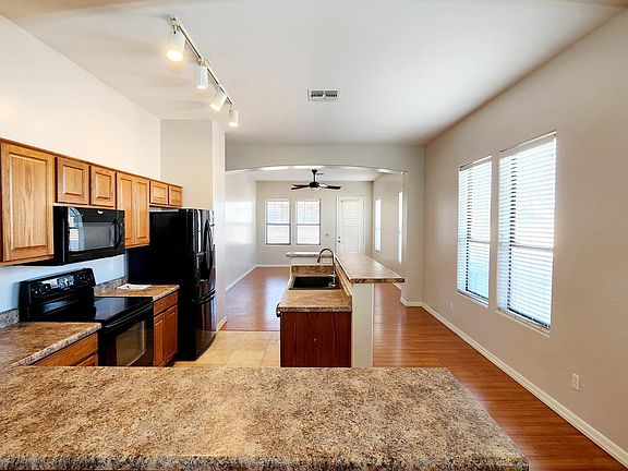 4th image of 1460 W Pelican Ct