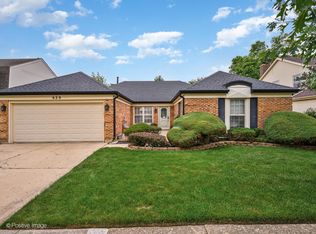 620 Cobblestone Ln, Buffalo Grove, IL