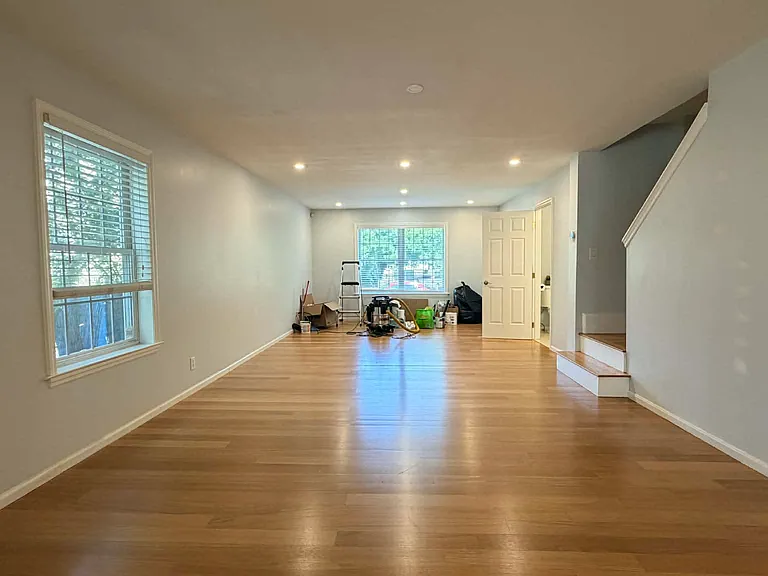 37A Cheever St — Photo 20