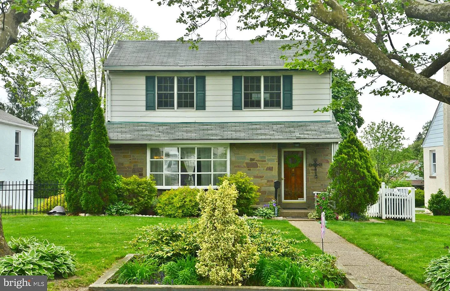 737 Easton Rd photo 1