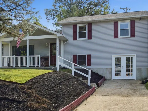 208 Devon Ct, Linthicum, MD 21090
