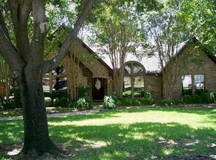 702 Highland Hills Ln, Highland Village, TX 75077