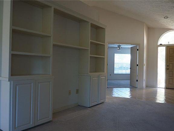 3rd image of 9316 Fairway Lakes Ct