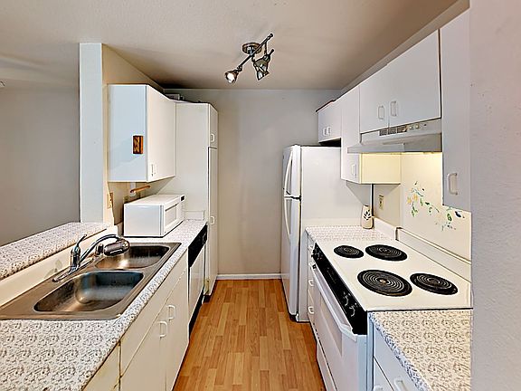 4th image of 95-798 Wikao St APT S106