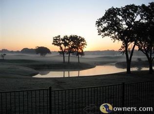 6805 Algarve Dr, Corinth, TX 76210