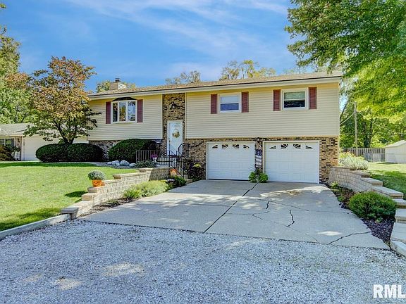3rd image of 72 Cottonwood Dr