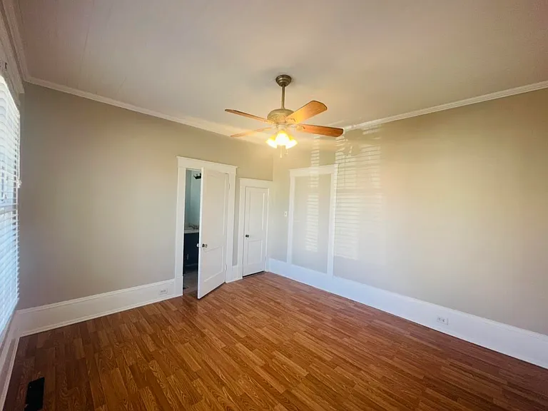 413 W James St — Photo 12