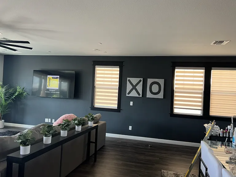 2605 Tolmezzo St — Photo 2
