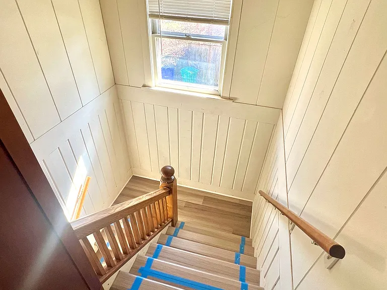 8421 N Fiske Ave — Photo 20