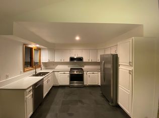 4095 Arlen Dr, Hartland, MI 48353