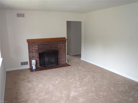 2nd image of 6171 Curlew Dr