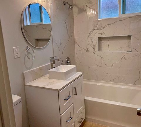 4th image of 7624 Milton Ave APT E