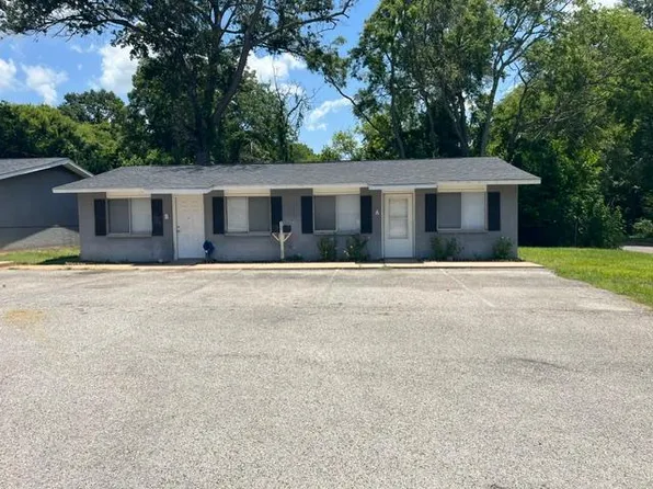 411 Johnson St, Marshall, TX