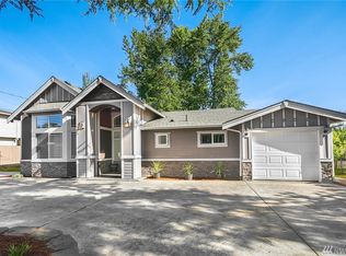 10902 SE 186th St, Renton, WA 98055