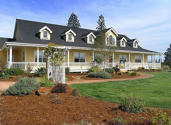 West facing and full wrapping porrch