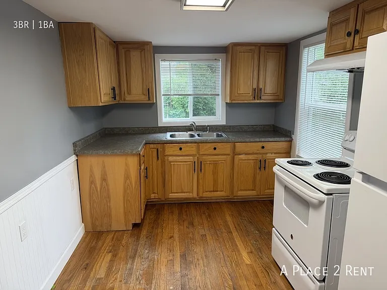 315 South St — Photo 4