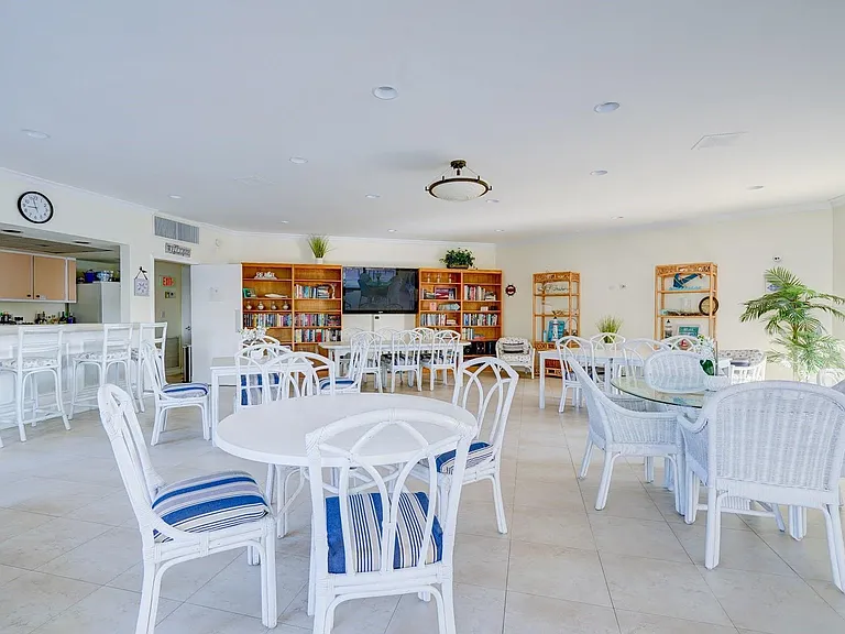 5480 N Ocean Dr #B2A — Photo 29