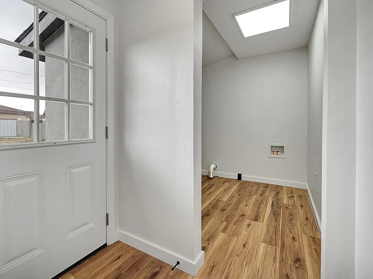 3712 Amelia Dr — Photo 20
