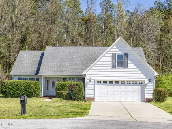 114 Clearbrook Way, New Bern, NC 28562