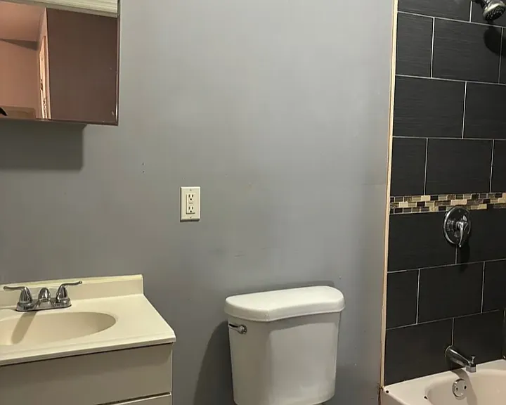417 15th Ave #2L — Photo 5