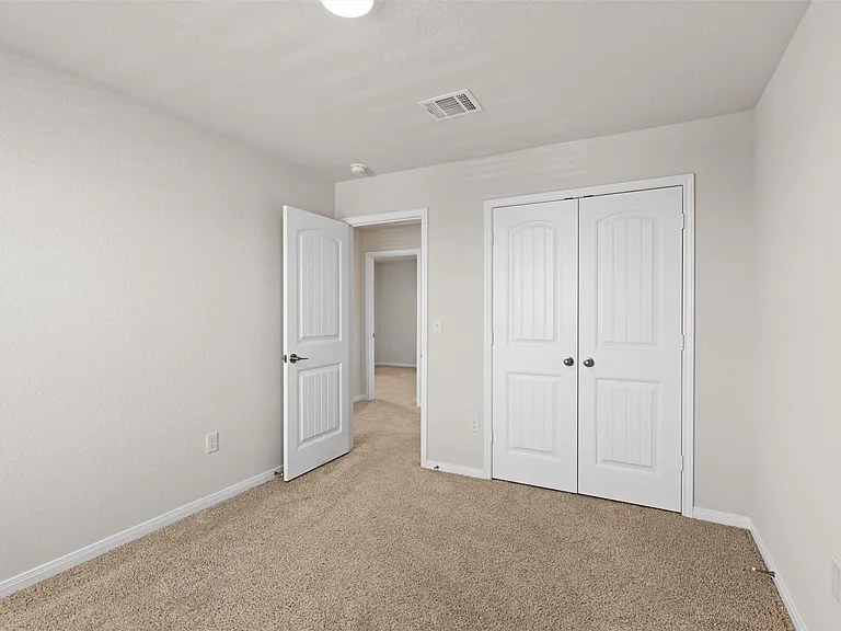 228 Brooklyn Dr — Photo 21