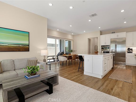 3rd image of 27512 Golden Currant Pl