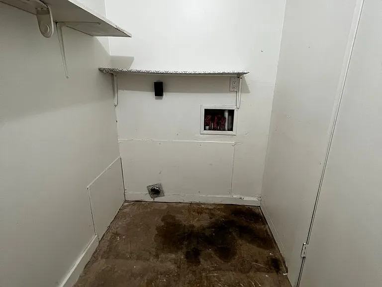 129 Village Dr — Photo 15