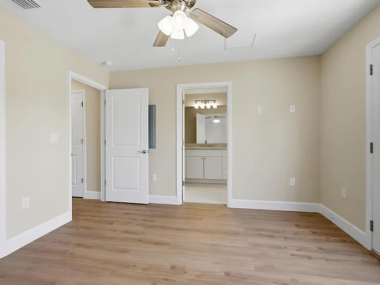 216 S Florida Ave #2 — Photo 14