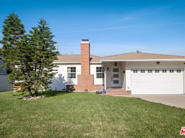10345 Parr Ave, Sunland, CA 91040