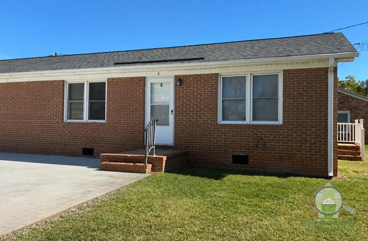 900 East Georgia Road - 6E — Photo 1