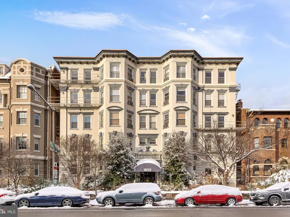 1855 Calvert St NW APT 501, Washington, DC 20009