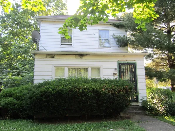 726 Noble Ave, Akron, OH 44320