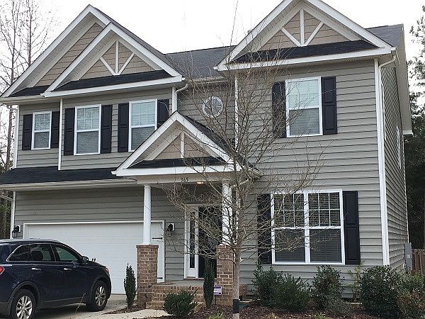 1st image of 365 Windy Pine Dr