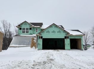 1900 Ravine Rd, Carver, MN 55315