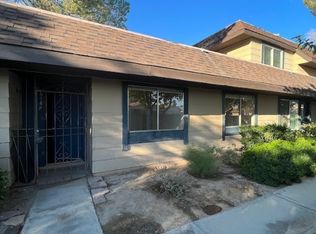6149 Meadowhaven Ln, Las Vegas, NV 89103