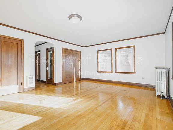 5th image of 1325 6th Ave #3